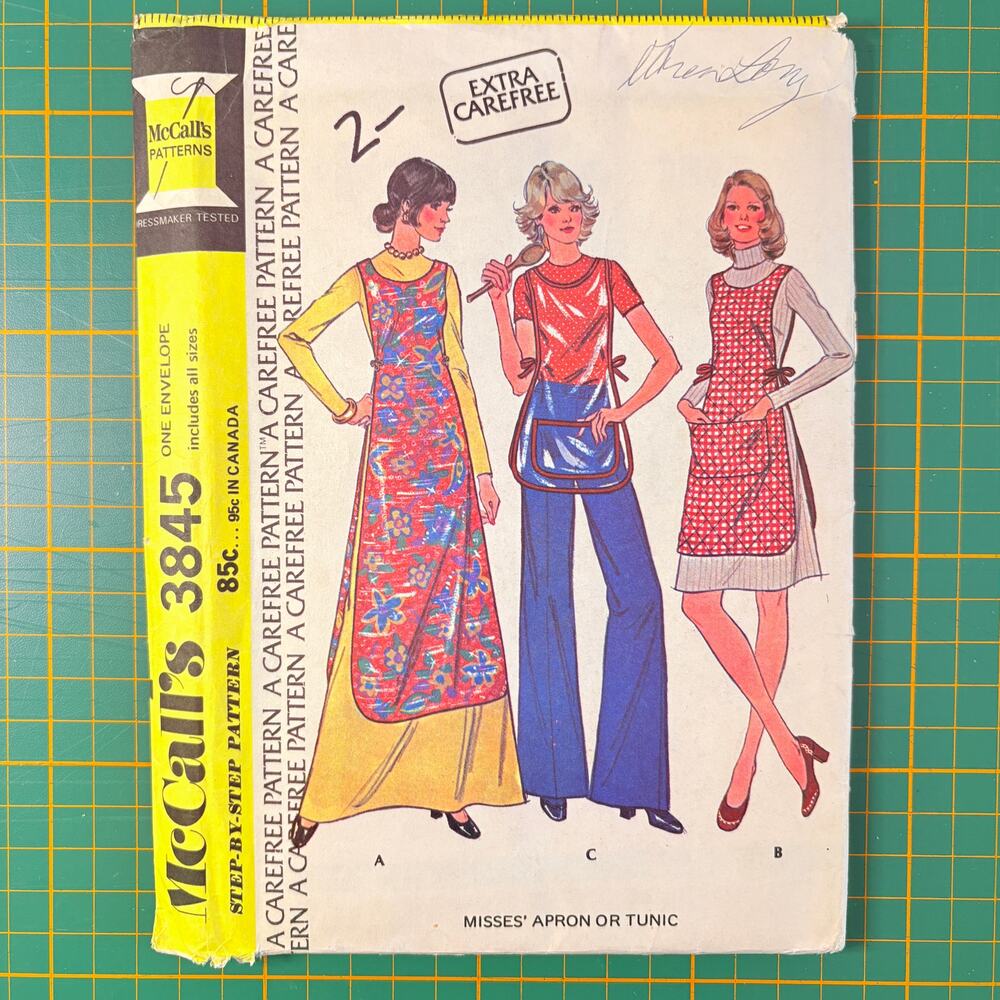 Vtg McCall's 3845 Kitchen Workshop Apron Tunic Three Lengths Pockets 8-18 FF/UC